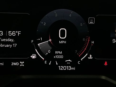 Used 2025 GMC Acadia Elevation w/ Elevation Premium Package image 18