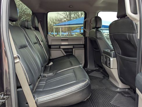 Used 2015 Ford F150 XLT w/ Equipment Group 301A Mid image 24