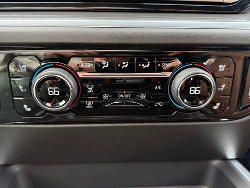 Used 2025 Chevrolet Silverado 2500 High Country w/ Technology Package image 30