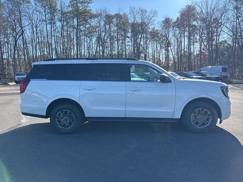 New 2025 Ford Expedition Max Active image 6