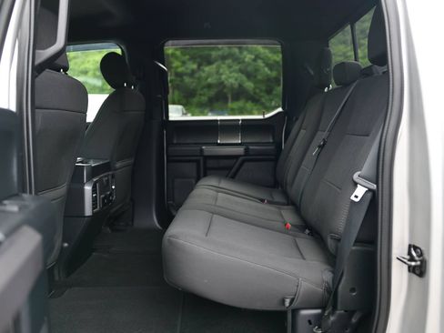 Certified 2019 Ford F150 XLT w/ Equipment Group 302A Luxury AWD/4WD image 15
