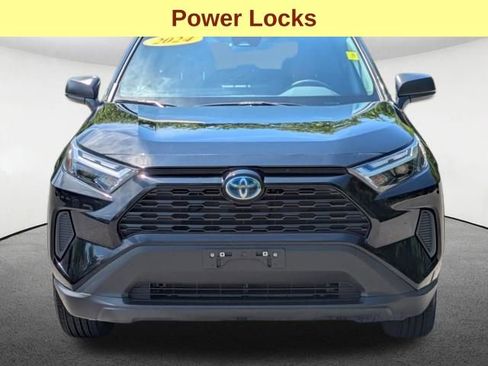 Used 2024 Toyota RAV4 LE AWD/4WD image 11