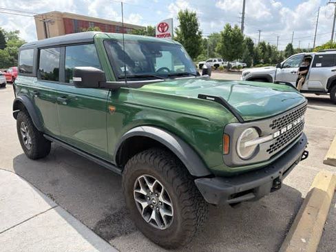 Used 2022 Ford Bronco Badlands AWD/4WD image 6