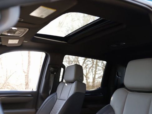 Certified 2023 Chevrolet Silverado 1500 ZR2 w/ Technology Package image 27