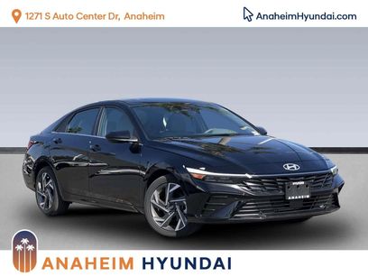New 2025 Hyundai Elantra SEL