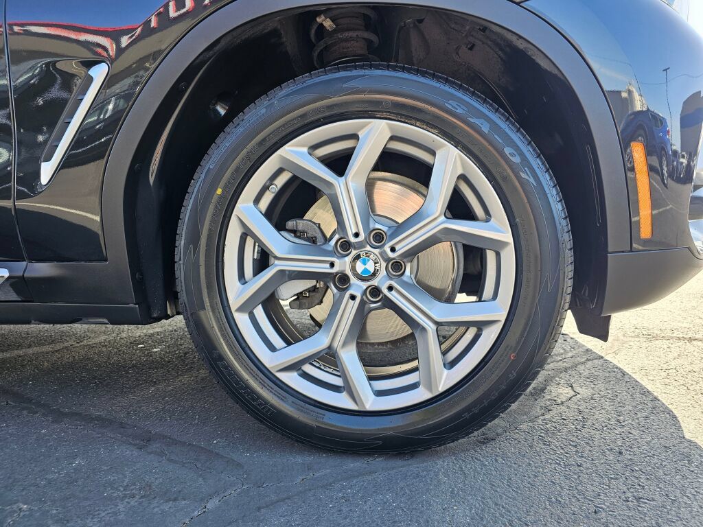 Used 2020 BMW X3 xDrive30i AWD/4WD image 9