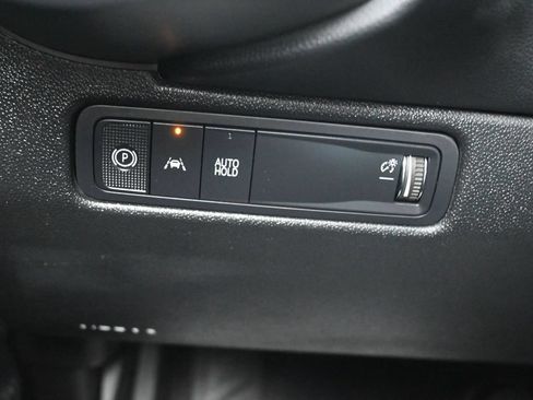Used 2025 Chevrolet Equinox EV LT FWD image 17