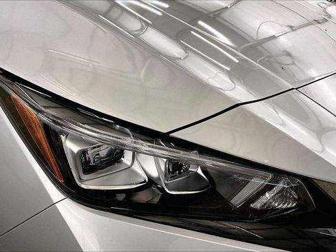 Used 2021 Nissan Leaf SV Plus w/ SV Plus Technology Package image 27