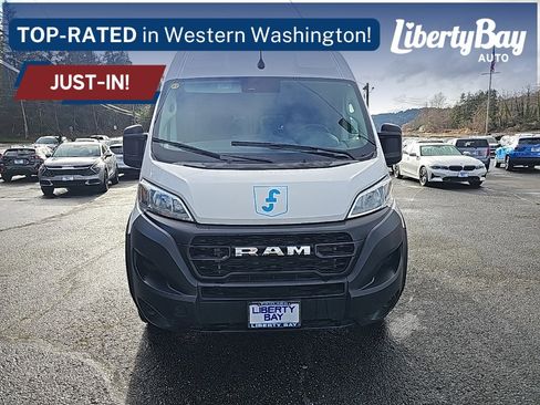 Used 2023 RAM ProMaster 2500 image 8