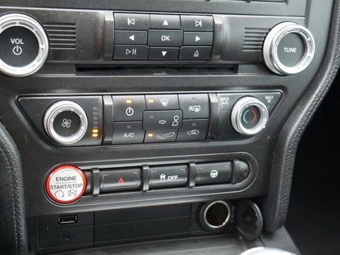 Used 2017 Ford Mustang GT image 18