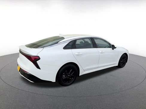 Used 2025 Kia K5 LXS image 15