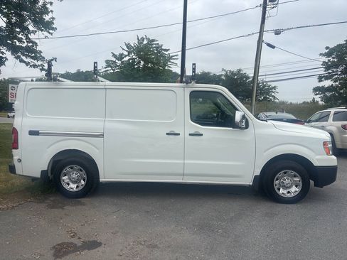 Used 2021 Nissan NV 2500 SV RWD image 5