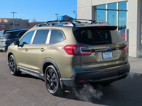 Used 2023 Subaru Ascent Onyx Edition image 8