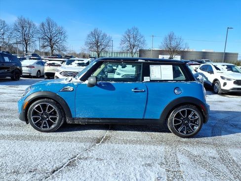 Used 2013 MINI Cooper S image 2