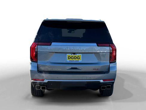 New 2026 GMC Yukon Denali w/ Sun & Power Step Package image 4