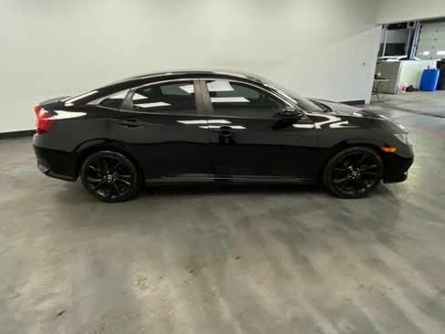 Used 2020 Honda Civic Sport image 7
