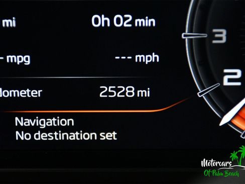 Used 2023 McLaren 720S Spider image 39