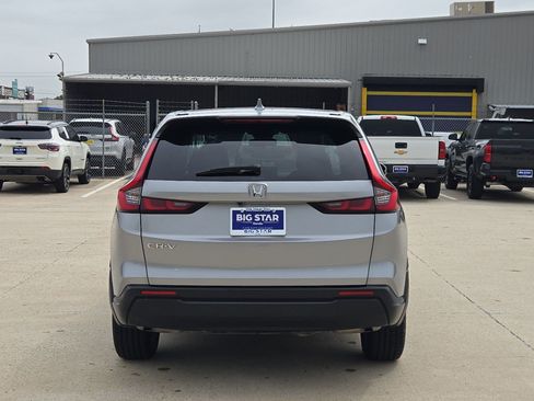 Used 2024 Honda CR-V EX image 5