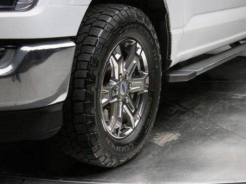 Used 2022 Ford F150 XLT w/ Equipment Group 302A High image 7