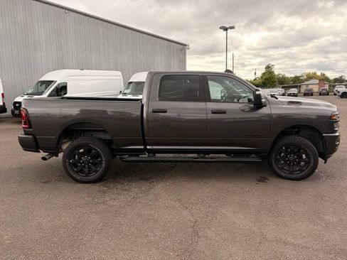 Used 2026 RAM 2500 Big Horn AWD/4WD image 9