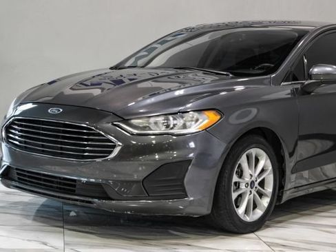 Used 2020 Ford Fusion SE FWD image 7