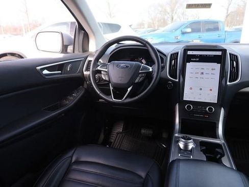 Certified 2024 Ford Edge SEL image 20