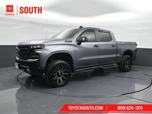 Used 2021 Chevrolet Silverado 1500 LT Trail Boss w/ Convenience Package II AWD/4WD image 6
