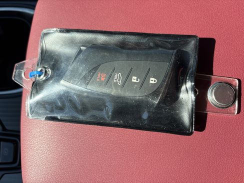 Used 2026 Lexus RX 350 F Sport image 36