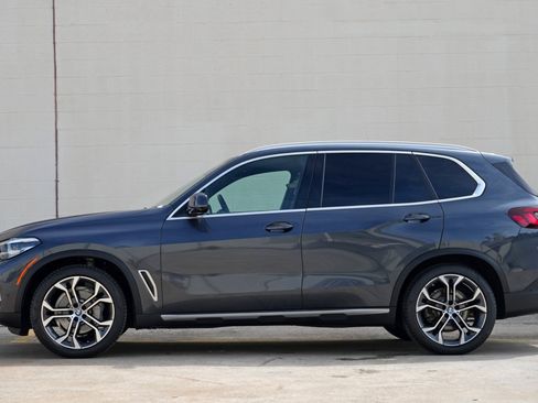 Used 2021 BMW X5 sDrive40i w/ Convenience Package RWD image 8