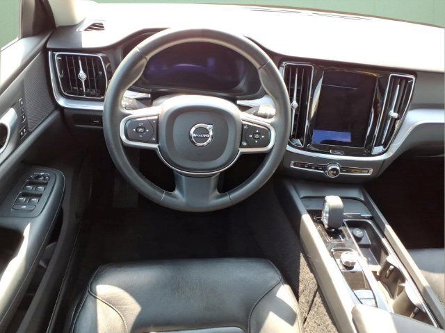 Used 2024 Volvo S60 B5 Core AWD/4WD image 17