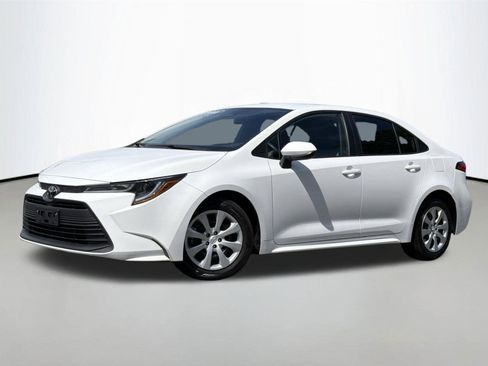 Used 2023 Toyota Corolla LE w/ Carpet Mat Package (TMS) FWD image 1
