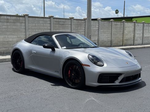 Certified 2024 Porsche 911 Carrera 4 GTS image 8