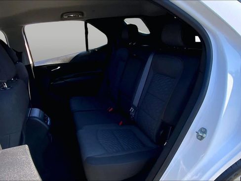 Used 2021 Chevrolet Equinox LT AWD/4WD image 21