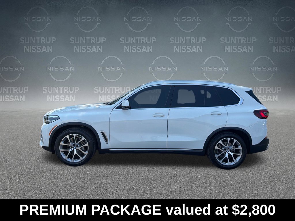 Used 2021 BMW X5 xDrive40i w/ Premium Package AWD/4WD image 2