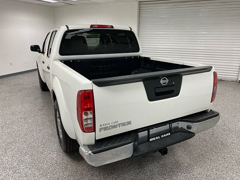 Used 2016 Nissan Frontier S image 7