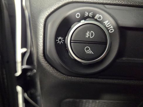 Used 2023 Jeep Gladiator Sport image 20