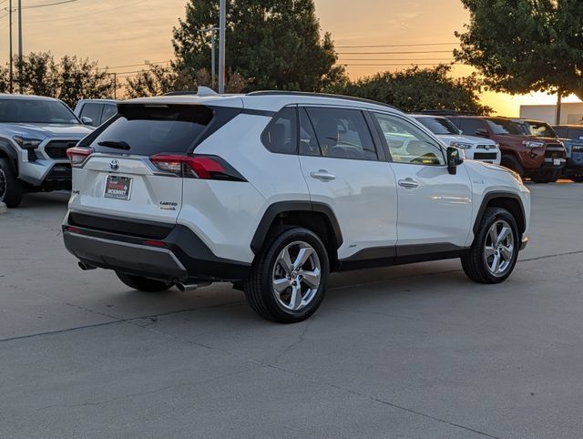 Used 2021 Toyota RAV4 Limited AWD/4WD image 5