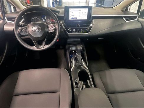 Certified 2025 Toyota Corolla LE FWD image 21