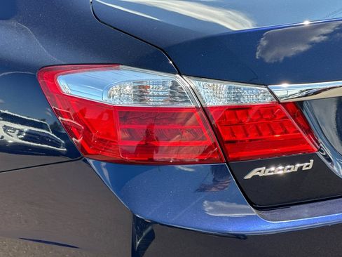 Used 2015 Honda Accord EX-L image 24