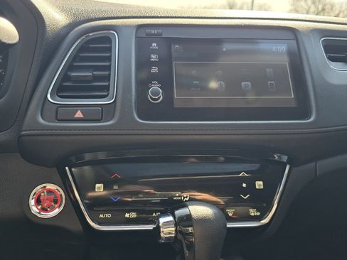 Used 2021 Honda HR-V EX image 28
