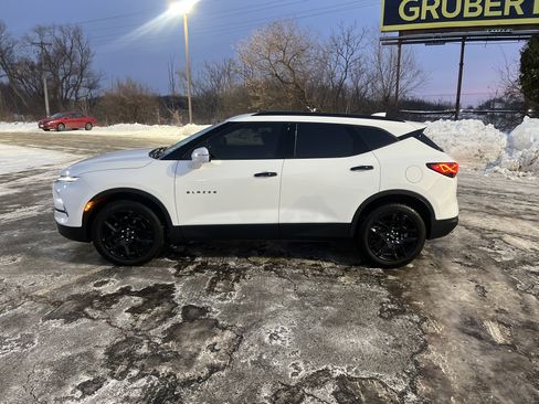 Used 2024 Chevrolet Blazer LT w/ Sound & Technology Package image 3
