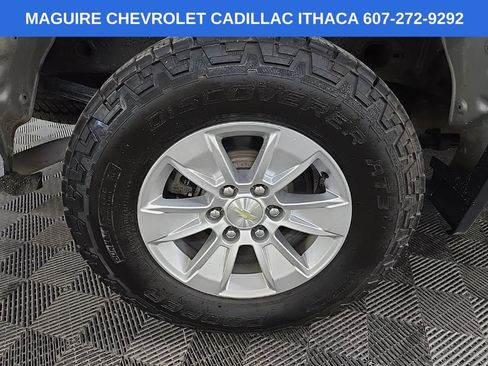 Used 2019 Chevrolet Silverado 1500 LT w/ Fleet Comfort Package AWD/4WD image 13