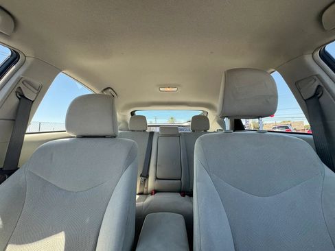 Used 2015 Toyota Prius Two FWD image 38