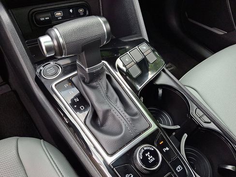 Certified 2023 Kia Sportage X-Line w/ X-Line Premium Package image 16