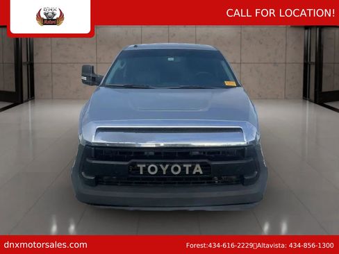 Used 2014 Toyota Tundra SR5 image 8