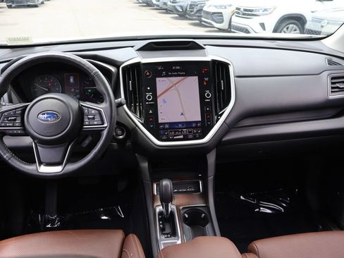 Used 2023 Subaru Ascent Touring AWD/4WD image 15