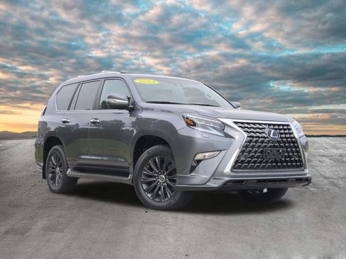 Certified 2023 Lexus GX 460 Luxury w/ Sport Design Package AWD/4WD image 32