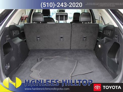 Used 2024 Ford Edge SEL image 10