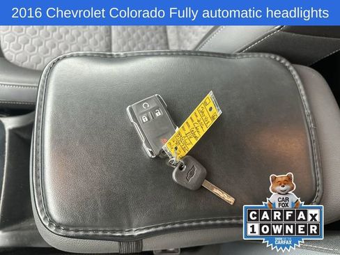 Used 2016 Chevrolet Colorado Z71 w/ Z71 Midnight Edition image 30