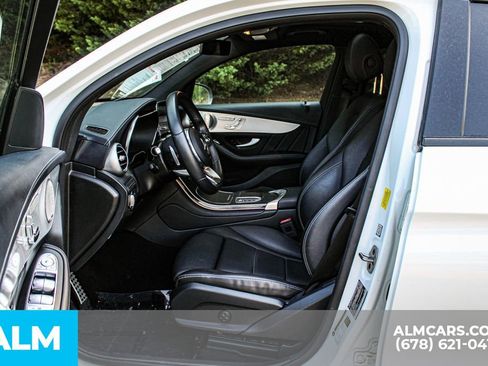 Used 2021 Mercedes-Benz GLC 300 4MATIC Coupe image 17